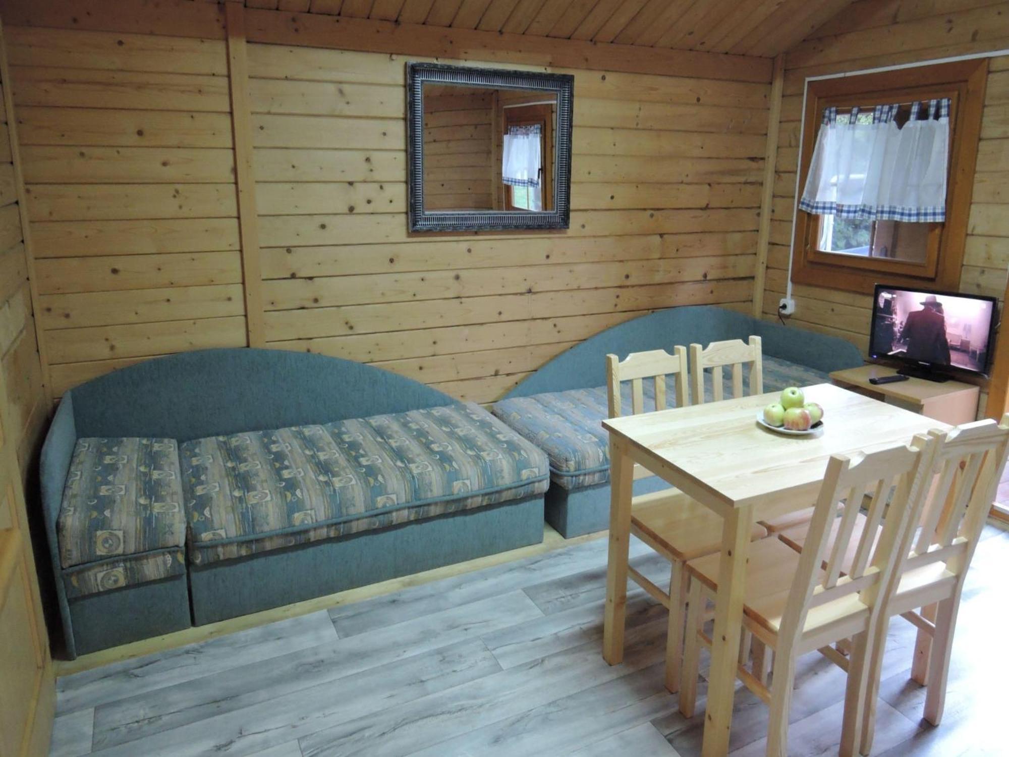 Bungalow In Lubin At 300 M From The Lake Екстер'єр фото